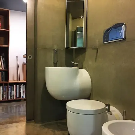 Lisboa, Santa Catarina Loft Διαμέρισμα *